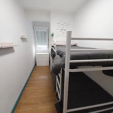 Actualizado 2024, Casco Vello 7 Minutos, Wifi Apartment Vigo