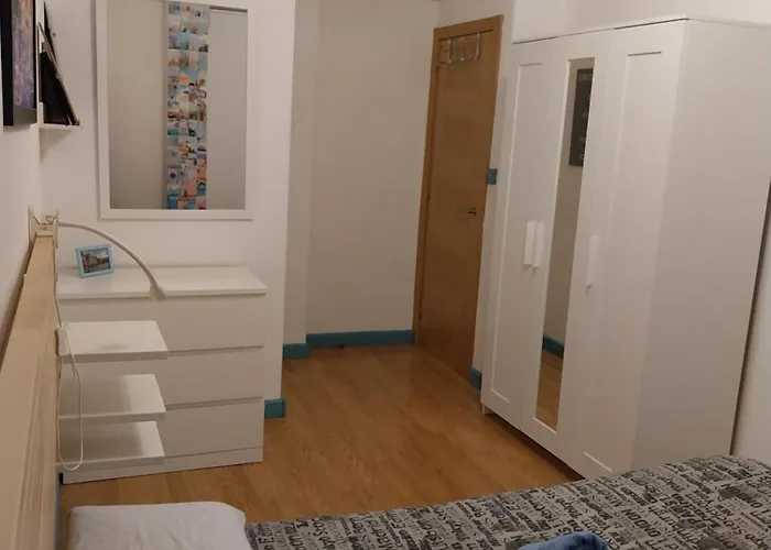 Apartmán Actualizado 2024, Casco Vello 7 Minutos, Wifi *